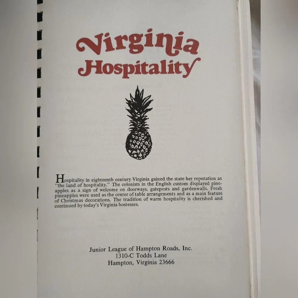 Collectible 1985 Virginia Hospitality Cookbook Junior League Hampton Roads, VA